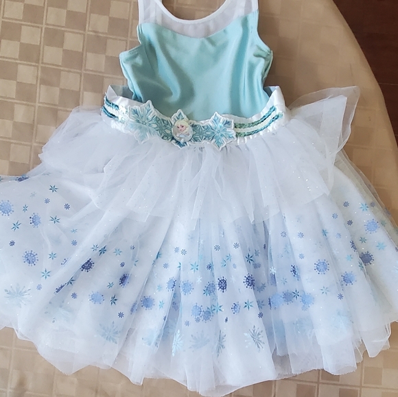 Disney Princess Dresses Size 3T - Picture 5 of 8